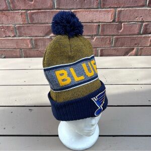 St Louis Blues NHL Fanatics Brand Cuffed Beanie With Pom Blue Yellow EUC